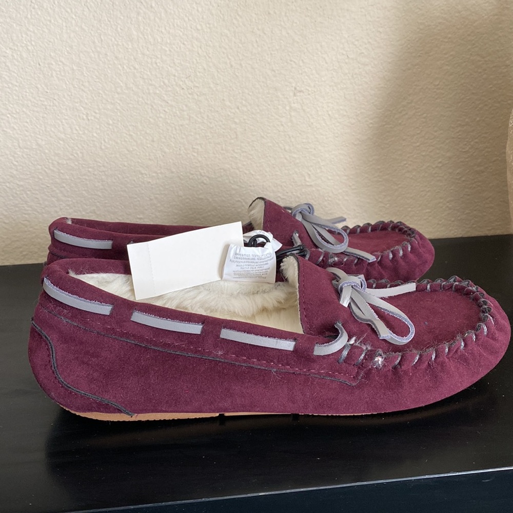 Prince & Fox Fur Lined Shoes, Size US 6W, Maroon, New with Tag - Picture 3 of 9